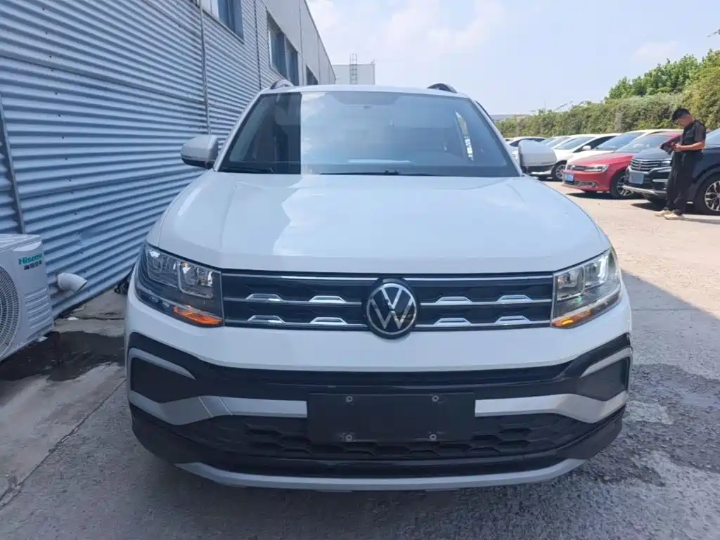 Volkswagen T-Cross — фото 3