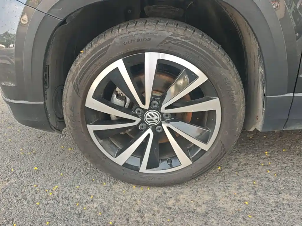 Volkswagen Tharu — фото 23