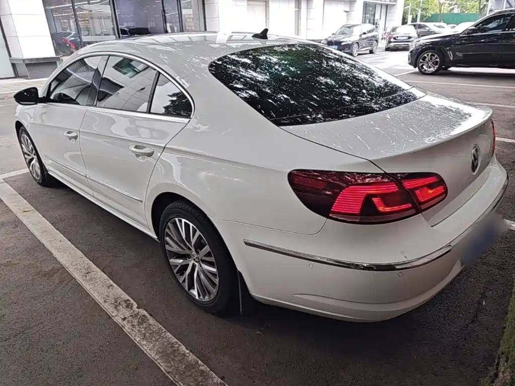 Volkswagen CC — фото 5
