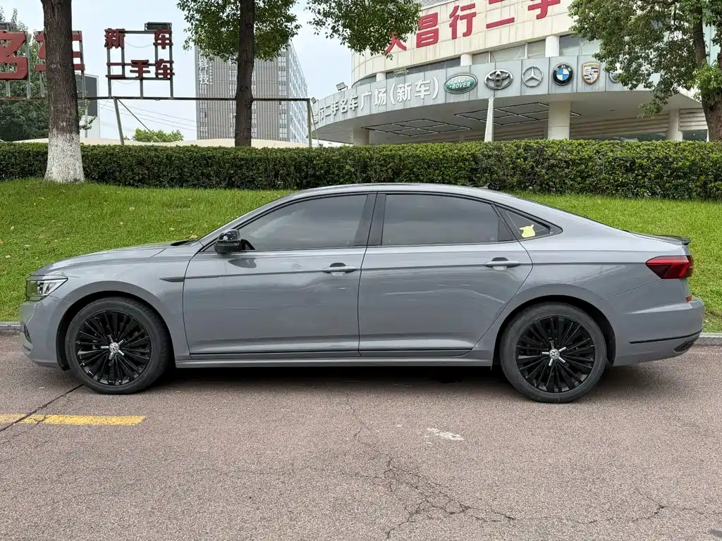Volkswagen Passat — фото 3