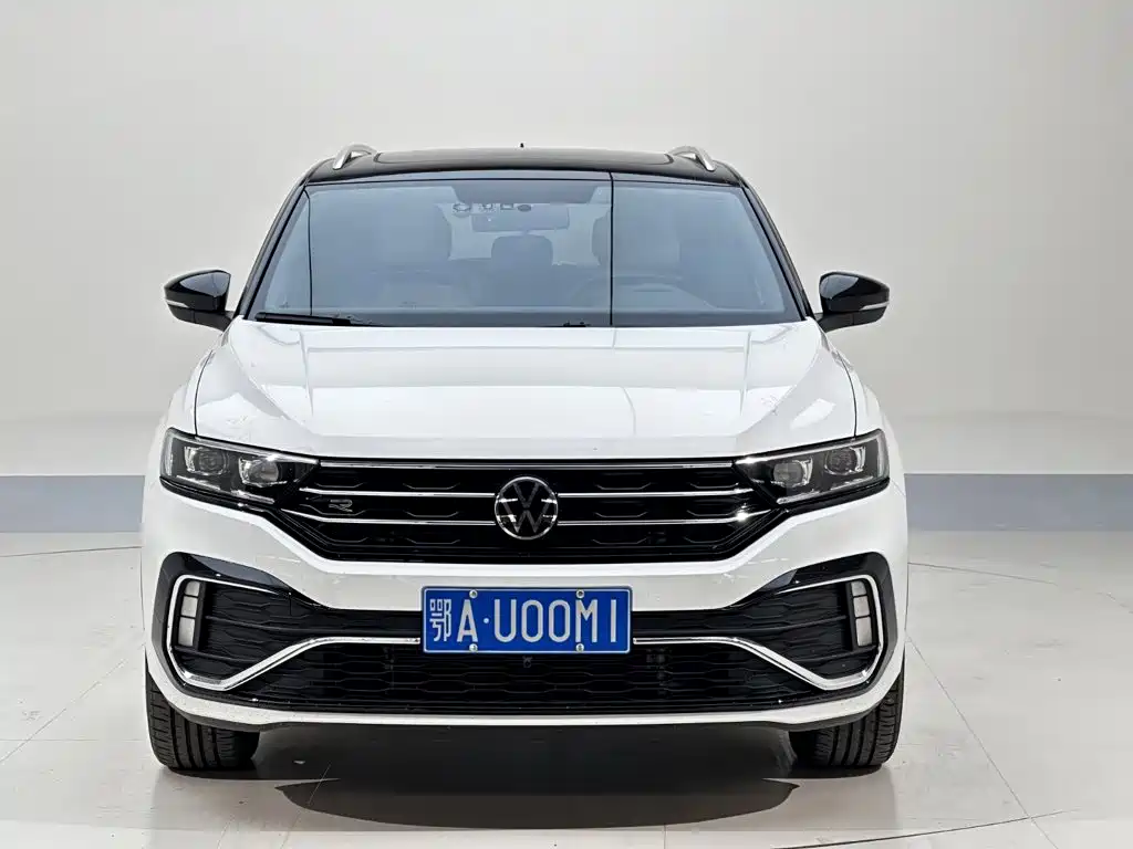 Volkswagen T-Roc — фото 4