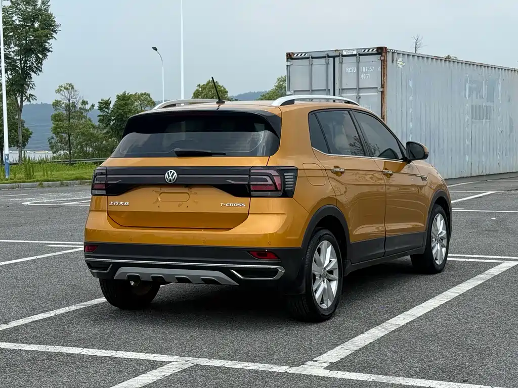 Volkswagen T-Cross — фото 4