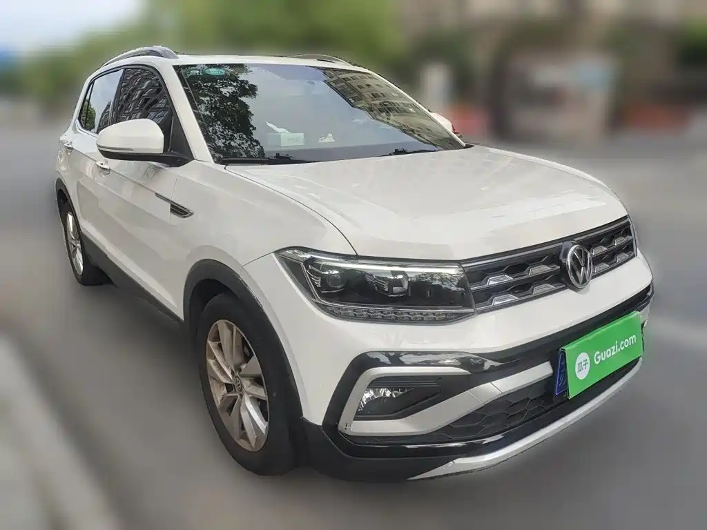 Volkswagen T-Cross — фото 24