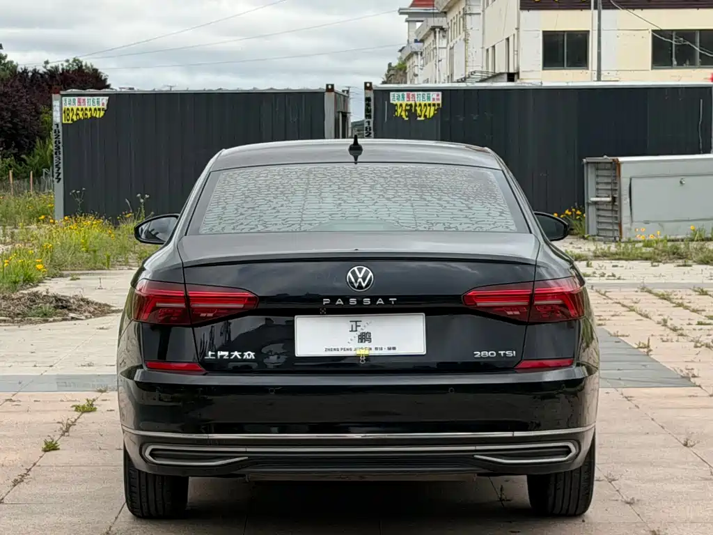 Volkswagen Passat — фото 5