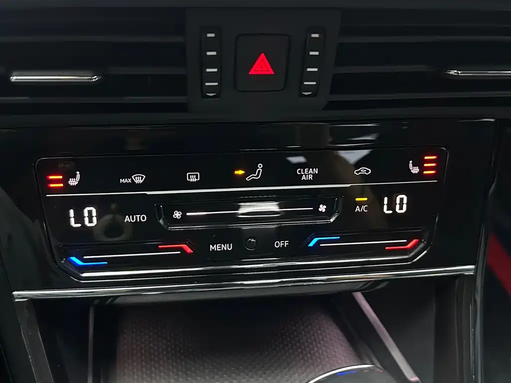 Volkswagen Passat — фото 8