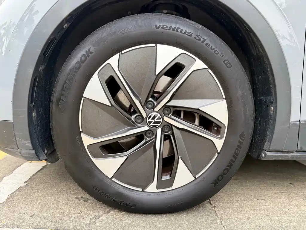 Volkswagen ID.4 Crozz — фото 15