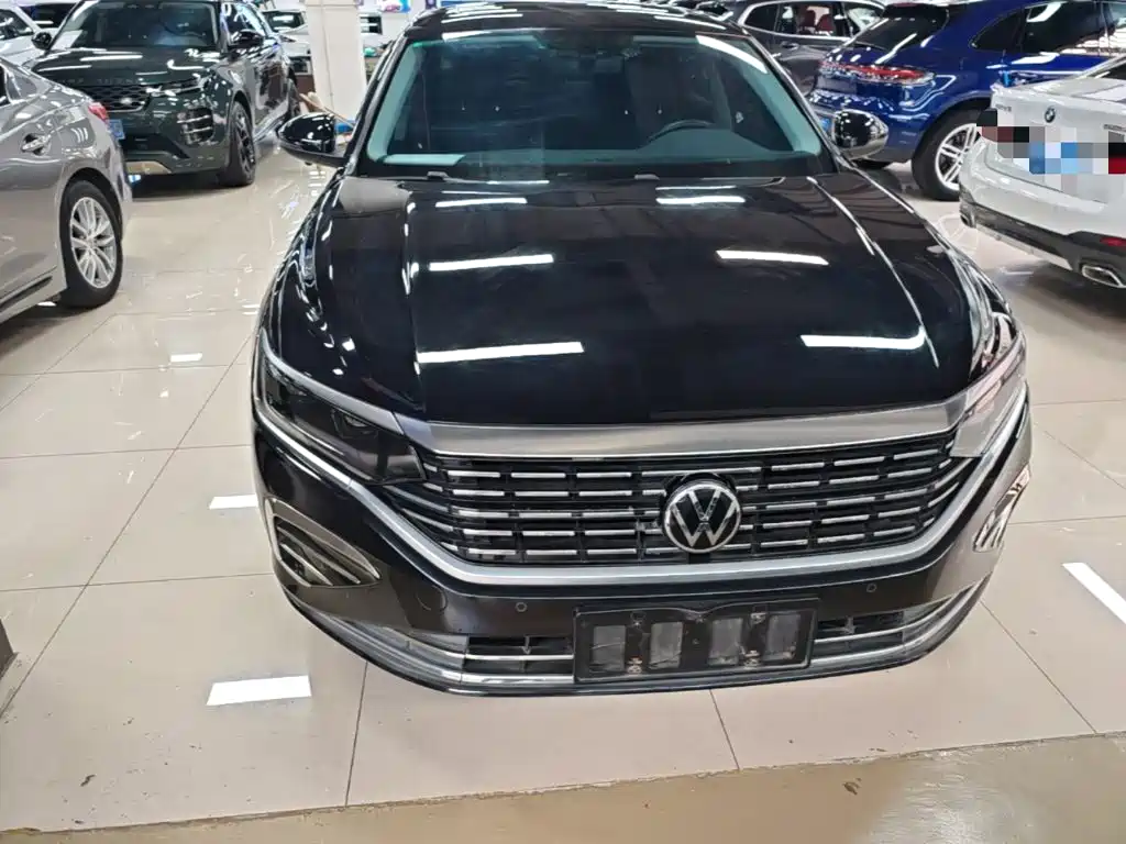 Volkswagen Passat — фото 3