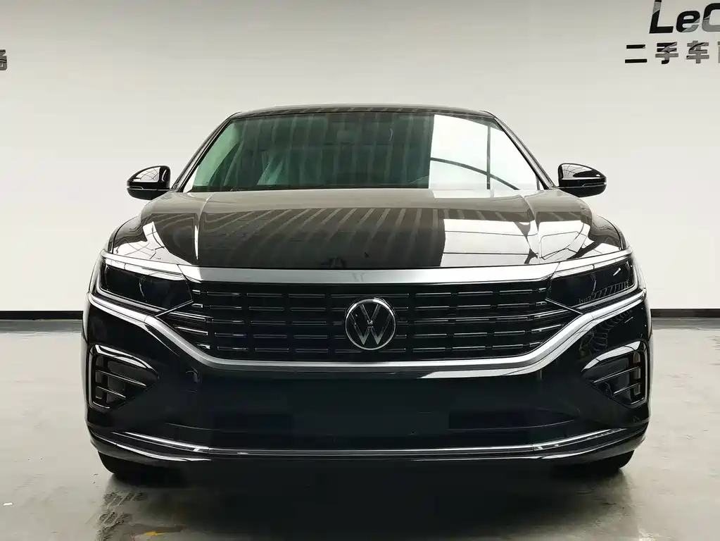 Volkswagen Passat — фото 2