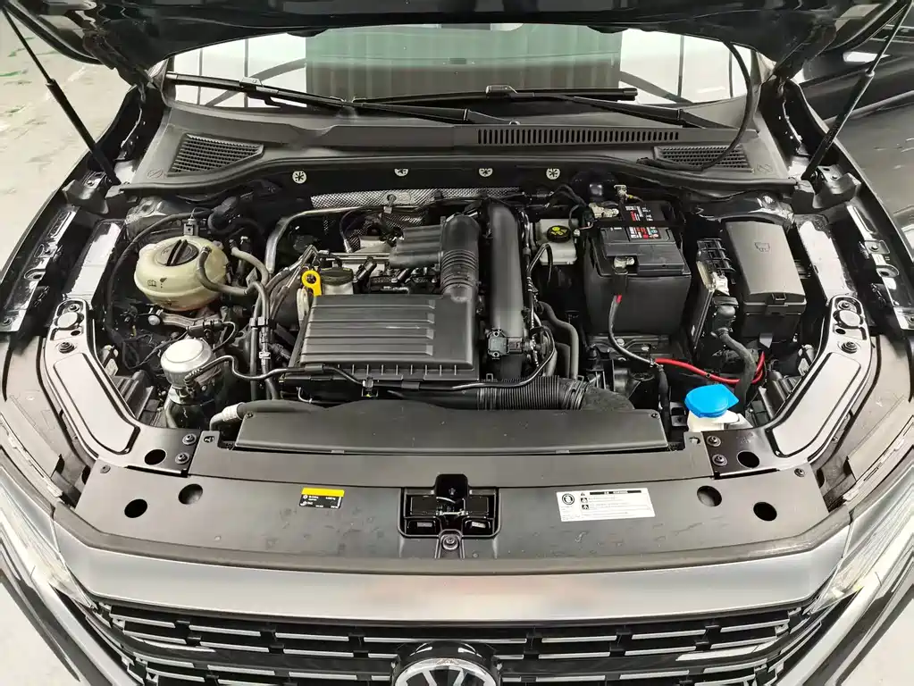 Volkswagen Passat — фото 19