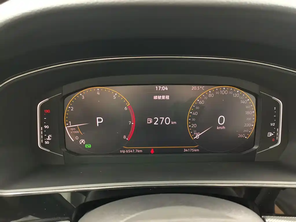 Volkswagen Passat — фото 20