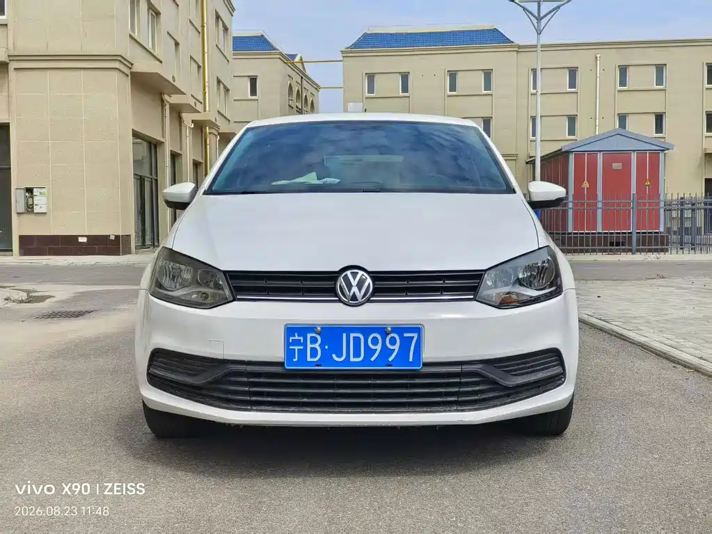 Volkswagen Polo — фото 2