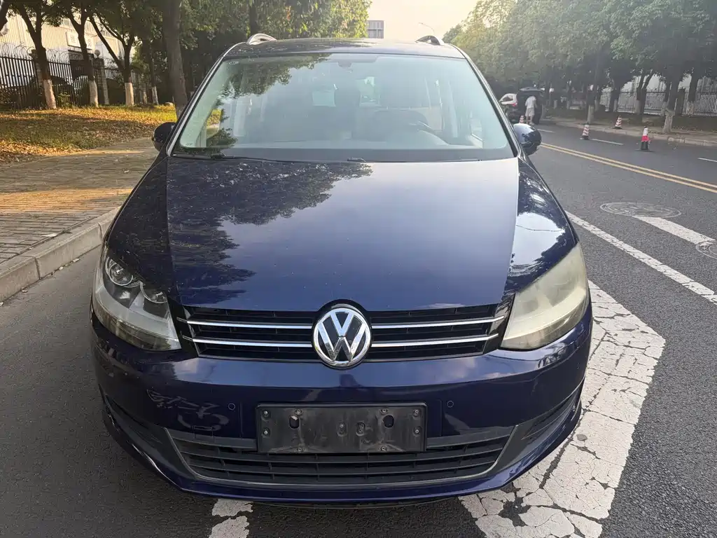 Volkswagen Sharan — фото 2