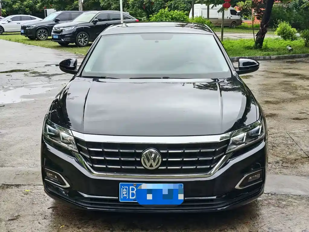 Volkswagen Passat — фото 2