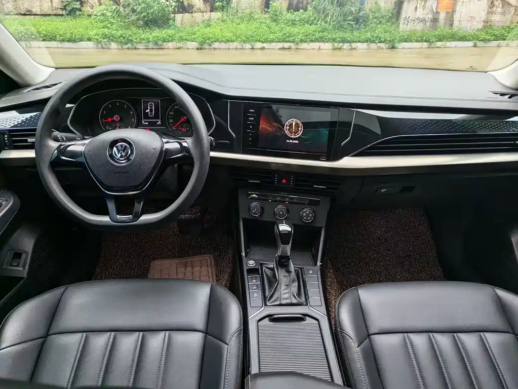 Volkswagen Passat — фото 5