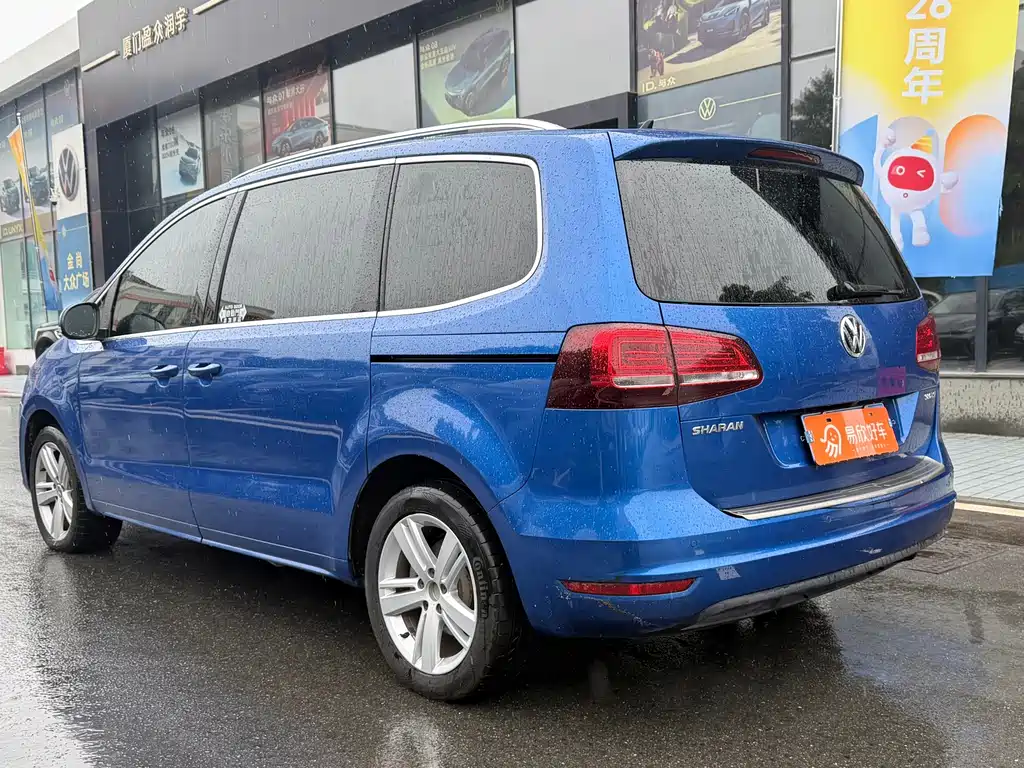 Volkswagen Sharan — фото 9