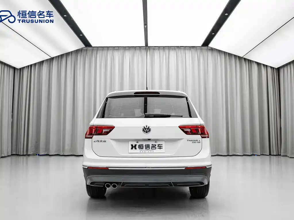 Volkswagen Tiguan L — фото 5