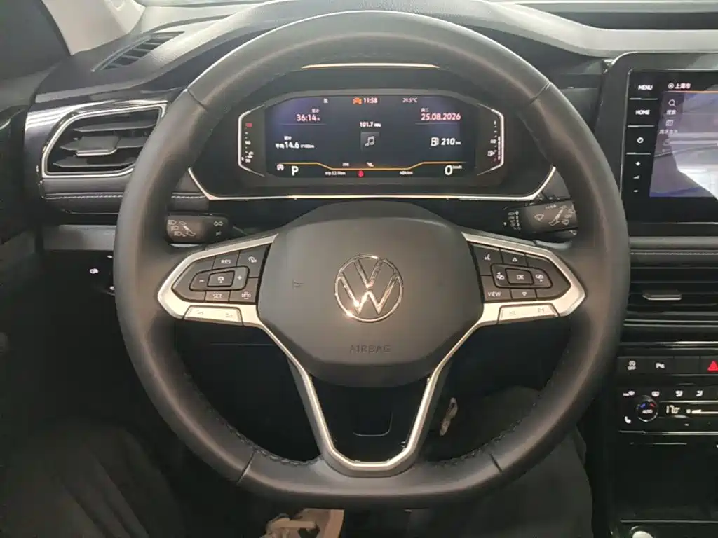 Volkswagen Tharu — фото 11