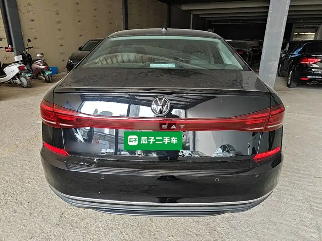 Volkswagen Passat — фото 6