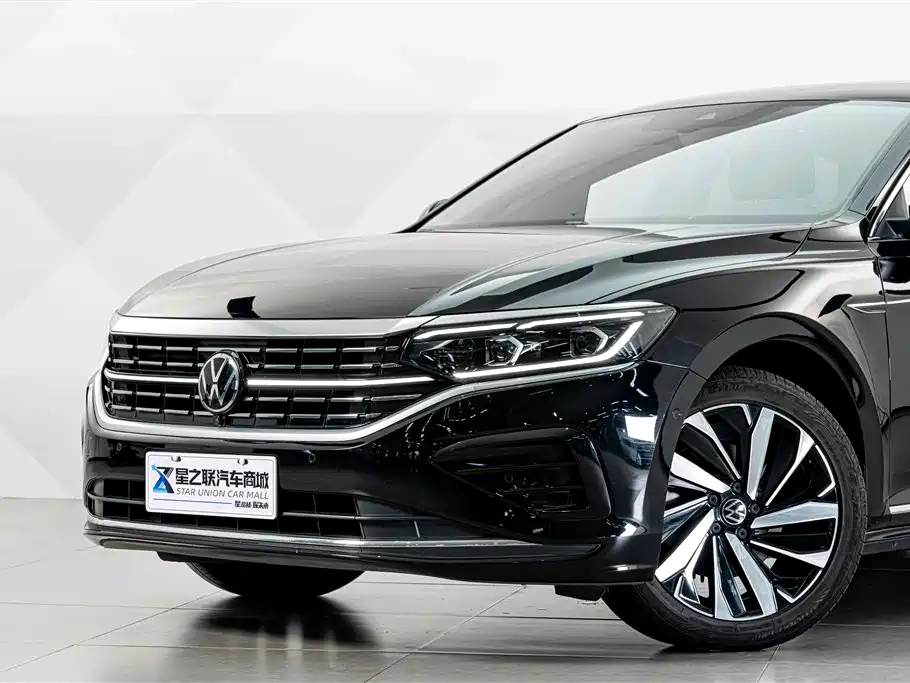 Volkswagen Passat — фото 3