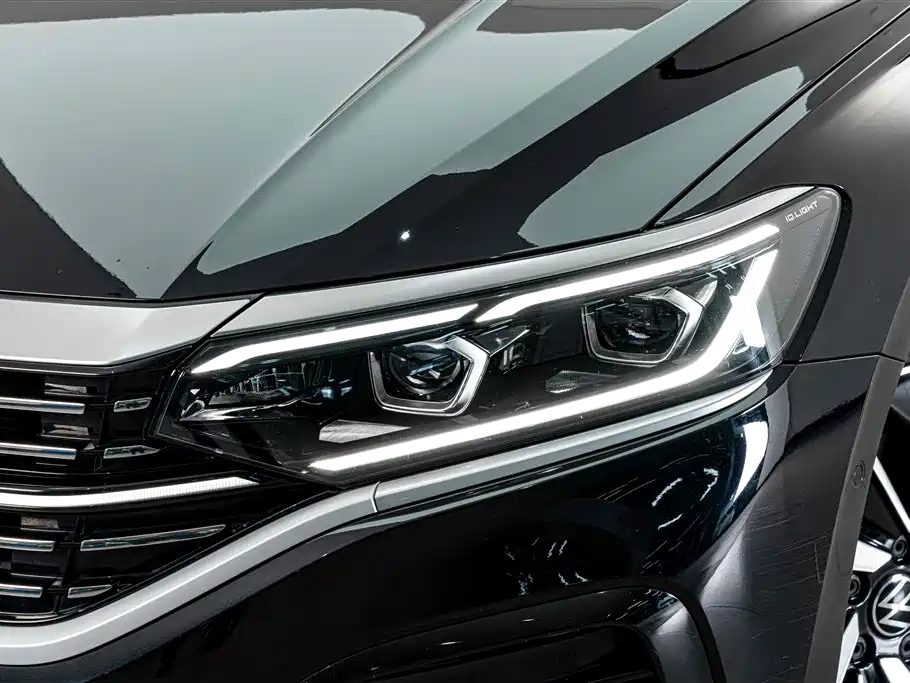 Volkswagen Passat — фото 4