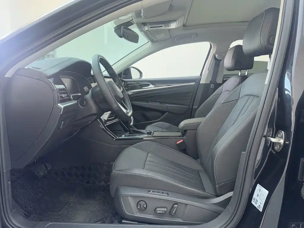 Volkswagen Passat — фото 6