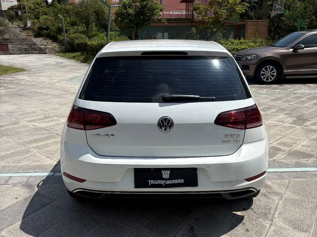 Volkswagen Golf — фото 4
