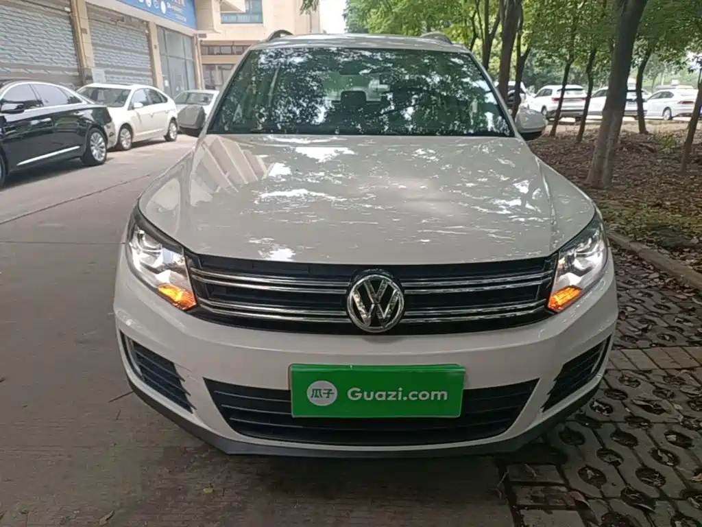 Volkswagen Tiguan — фото 3