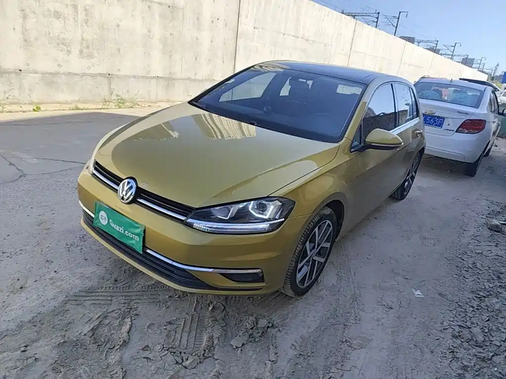 Volkswagen Golf — фото 2