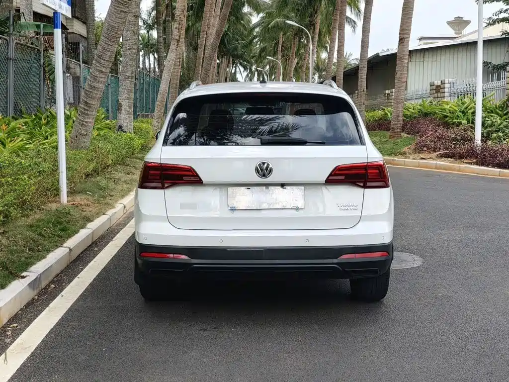 Volkswagen Tharu — фото 8