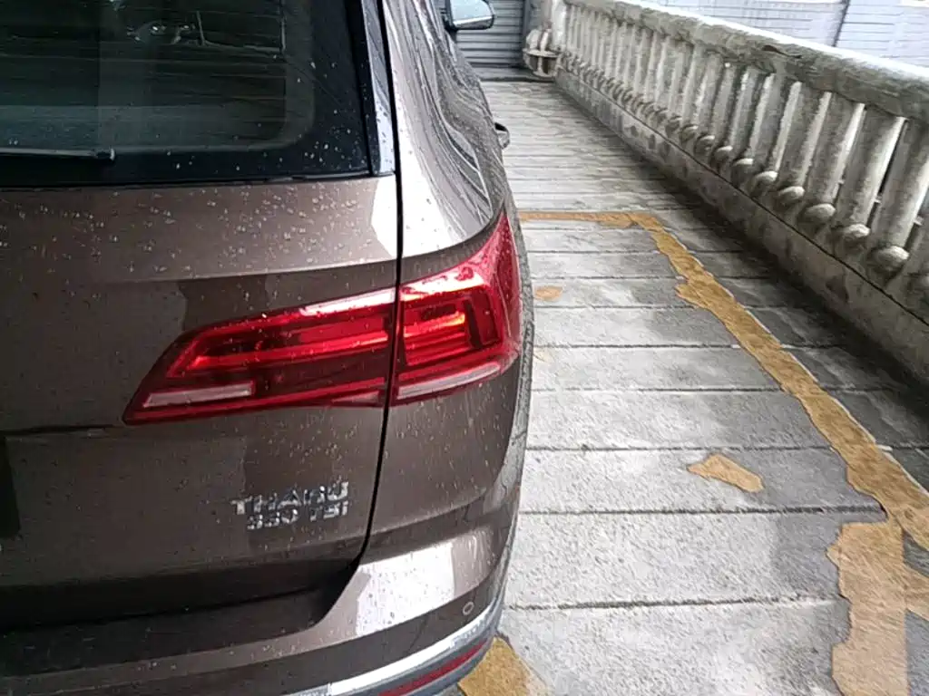 Volkswagen Tharu — фото 8