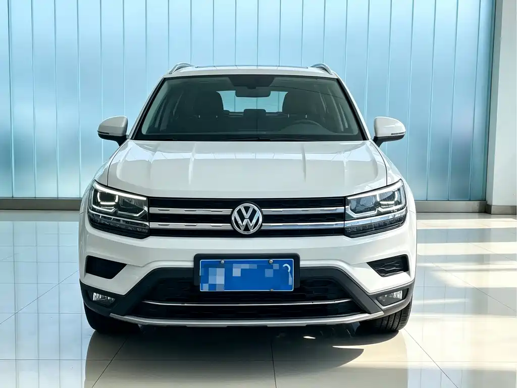 Volkswagen Tharu — фото 2