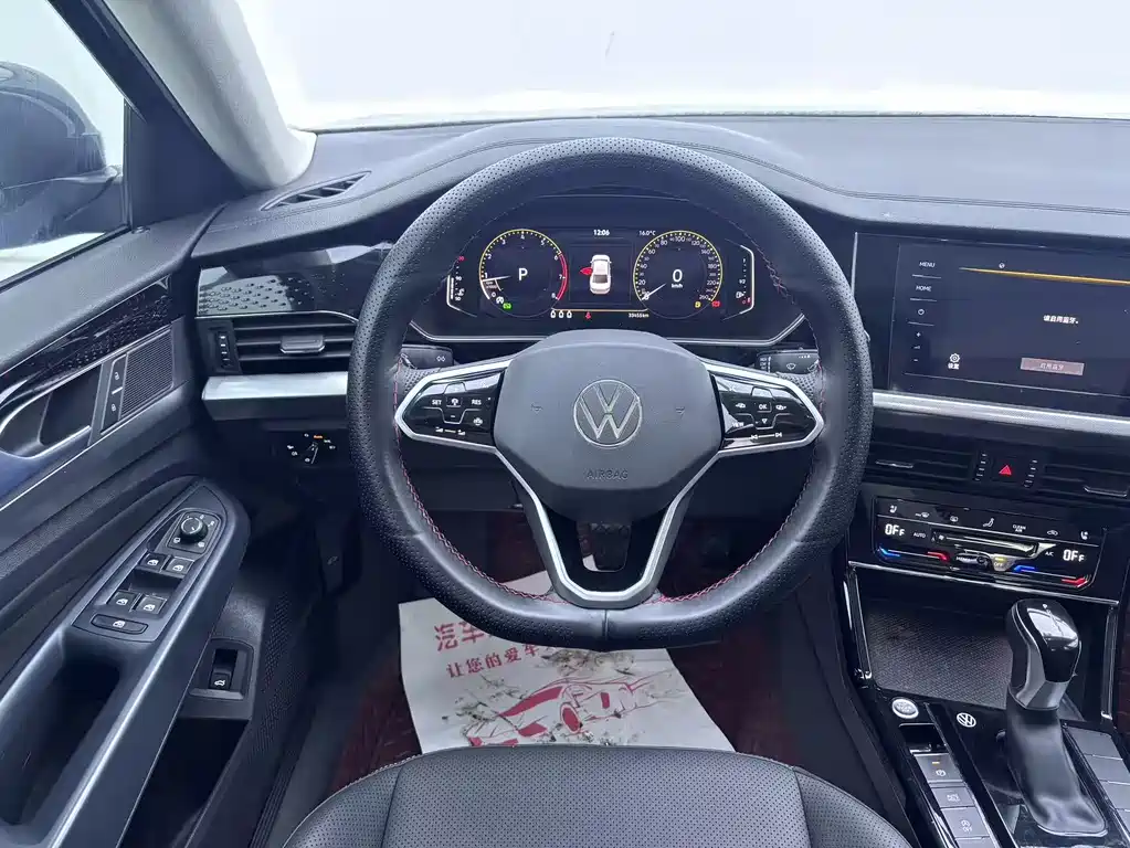 Volkswagen Passat — фото 11
