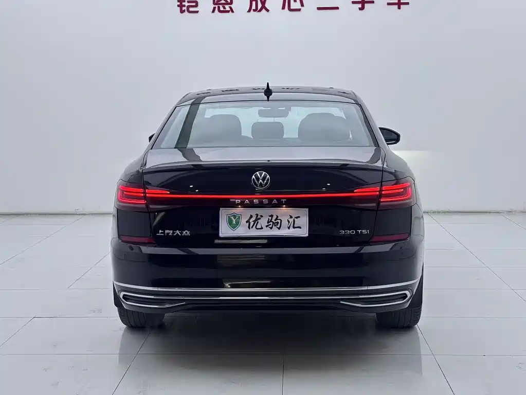 Volkswagen Passat — фото 4