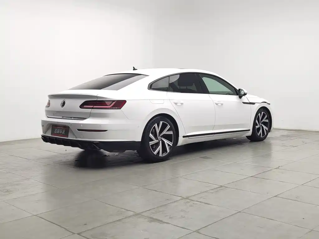 Volkswagen CC — фото 2