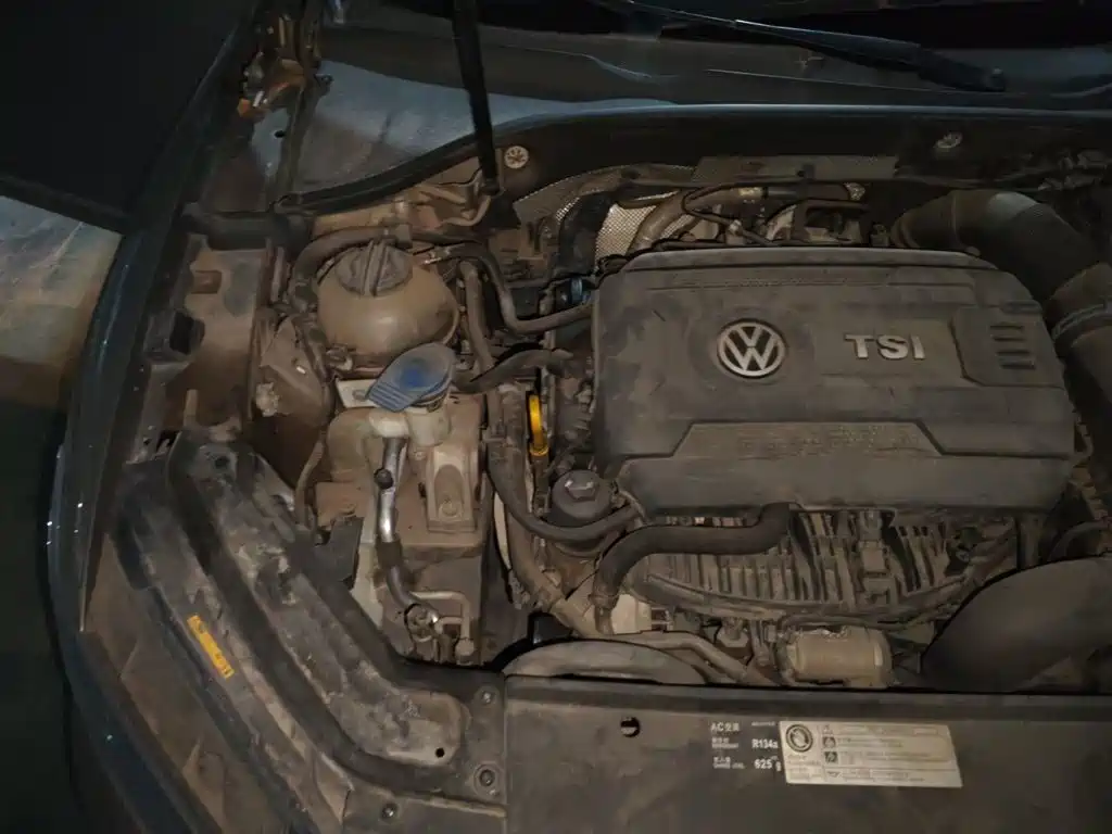 Volkswagen Passat — фото 19
