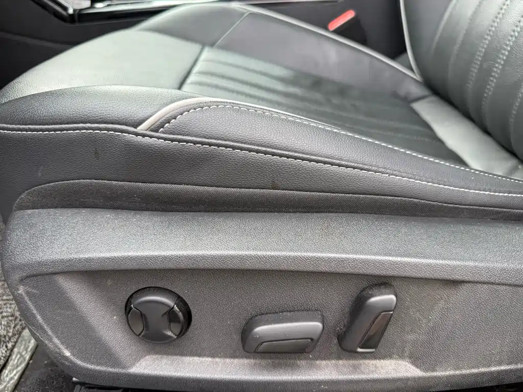 Volkswagen Passat — фото 18