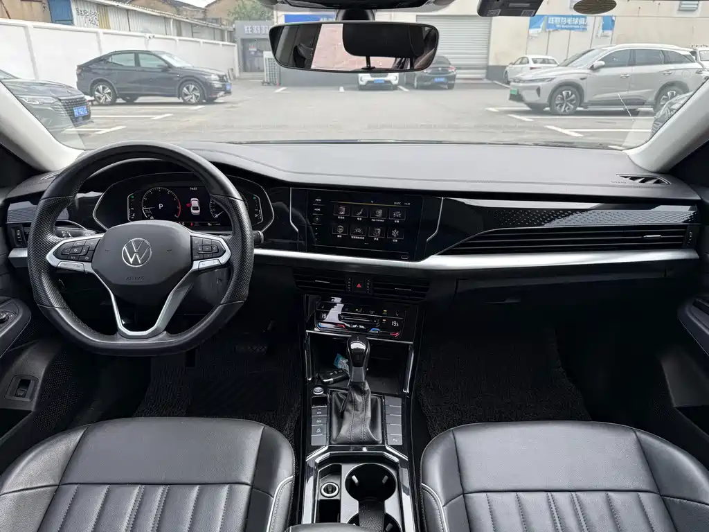 Volkswagen Passat — фото 5