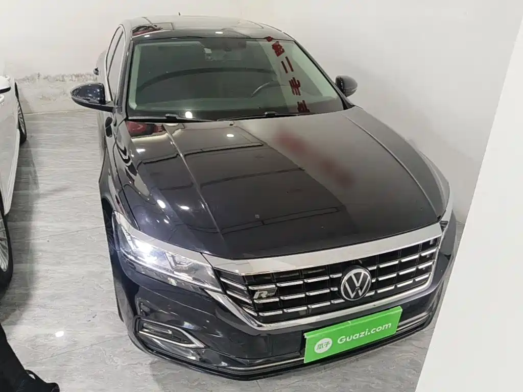 Volkswagen Passat — фото 3