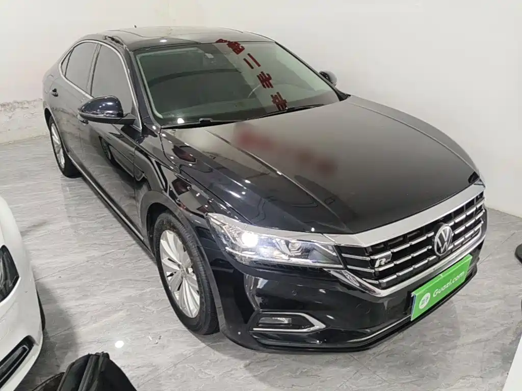 Volkswagen Passat — фото 4