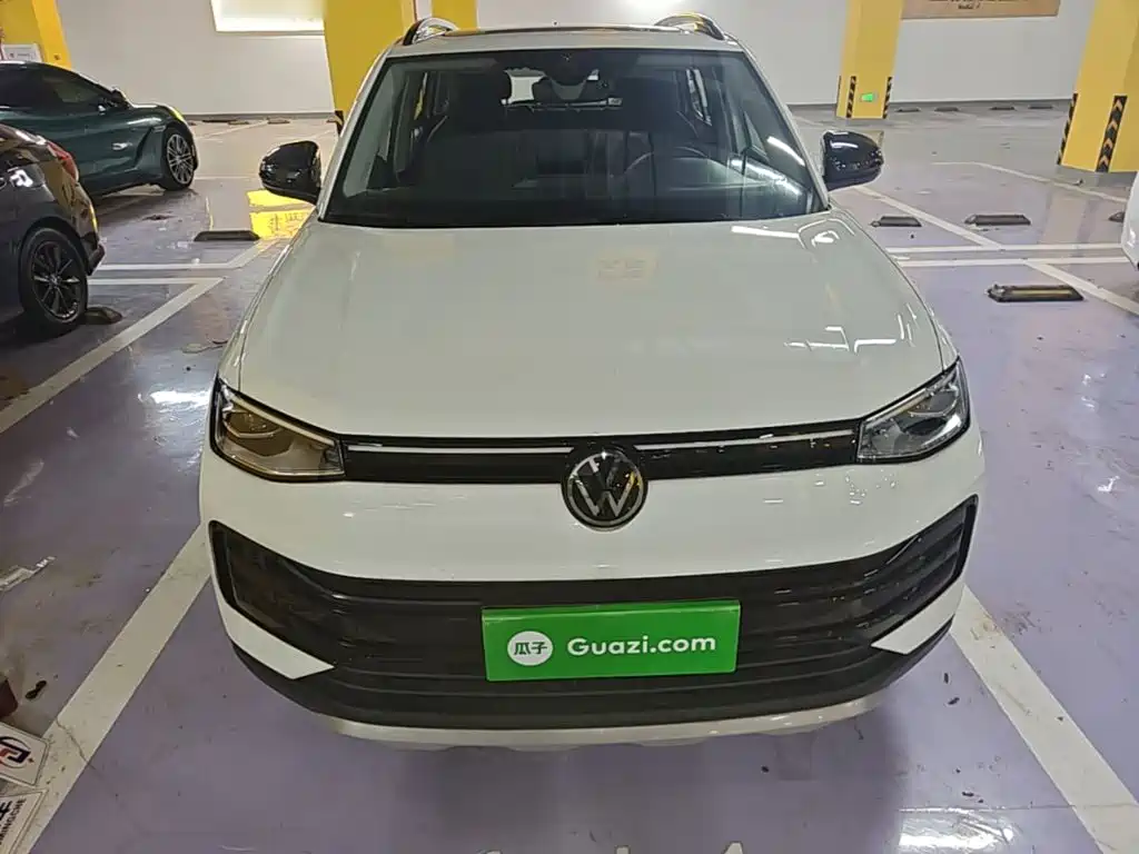 Volkswagen Tharu — фото 3