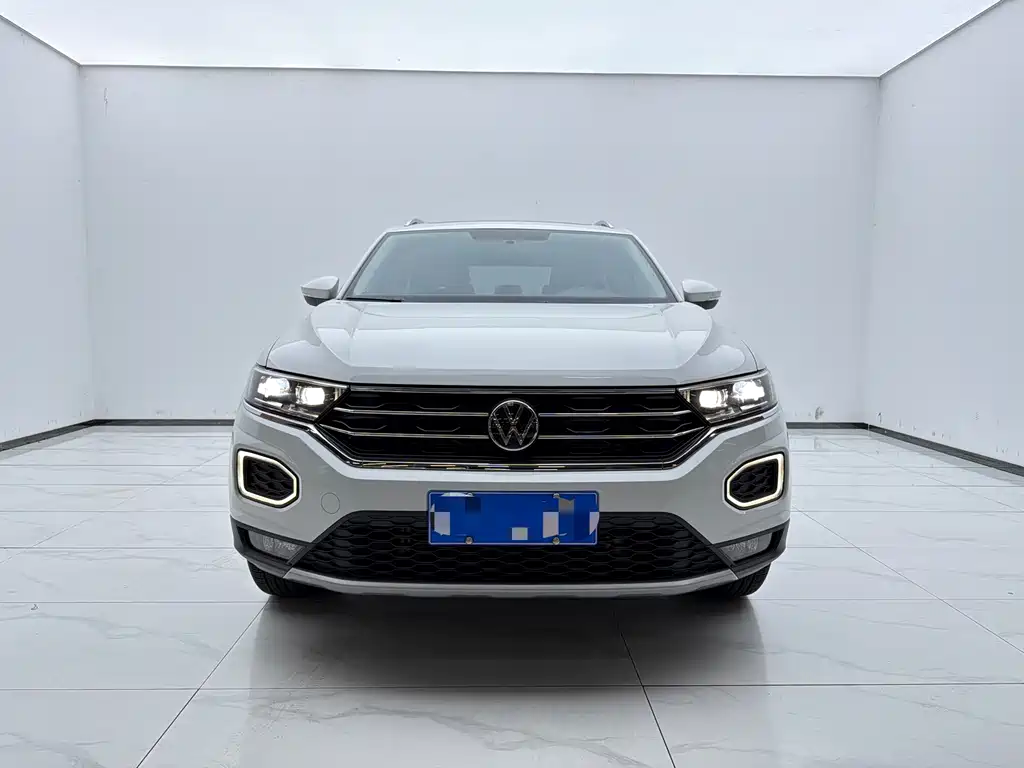 Volkswagen T-Roc — фото 2