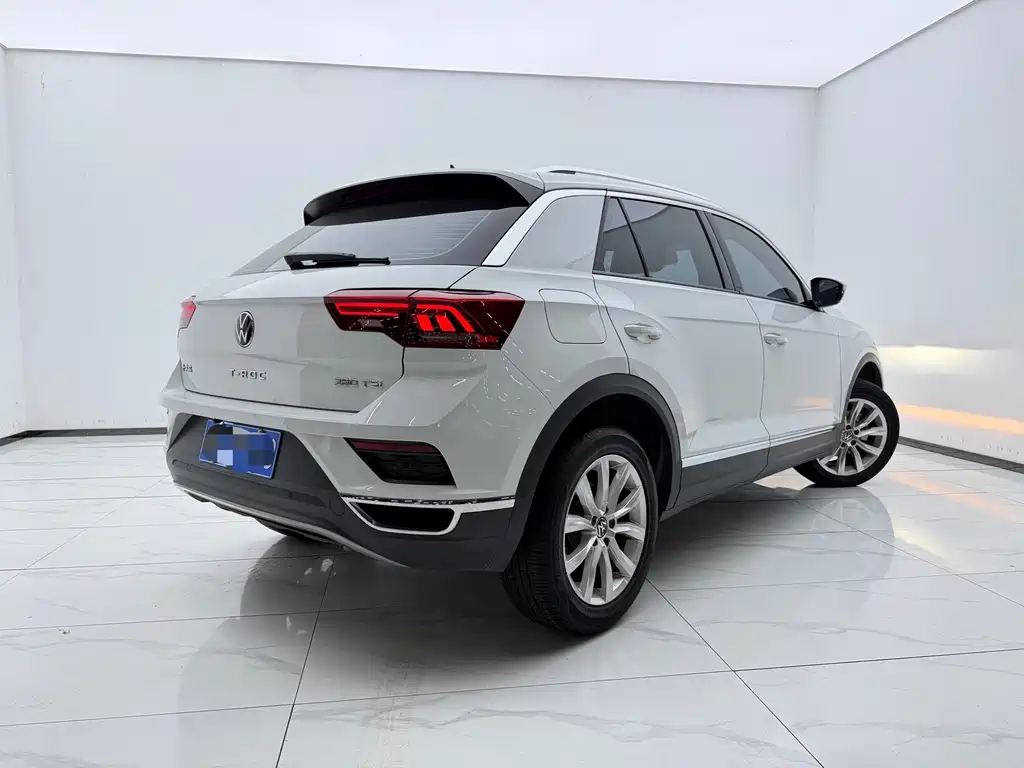 Volkswagen T-Roc — фото 4