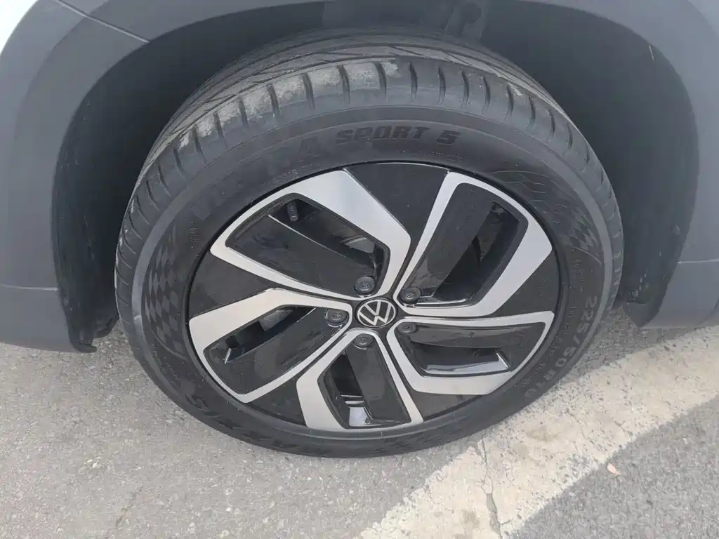 Volkswagen Tharu — фото 25