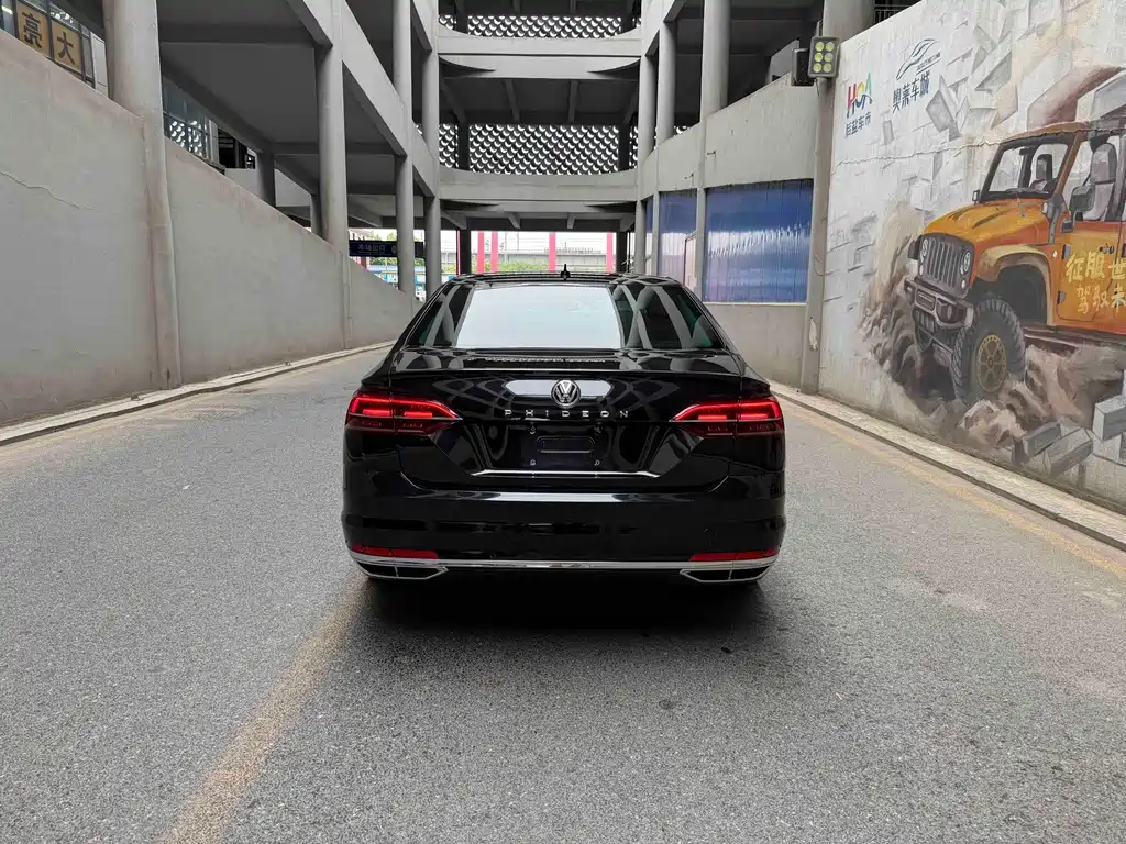 Volkswagen Phideon — фото 5