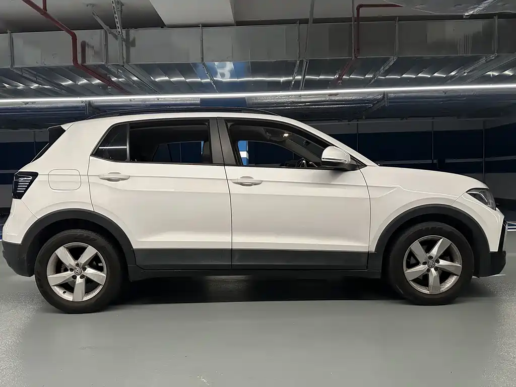 Volkswagen T-Cross — фото 7