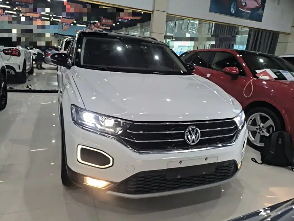 Volkswagen T-Roc — фото 3
