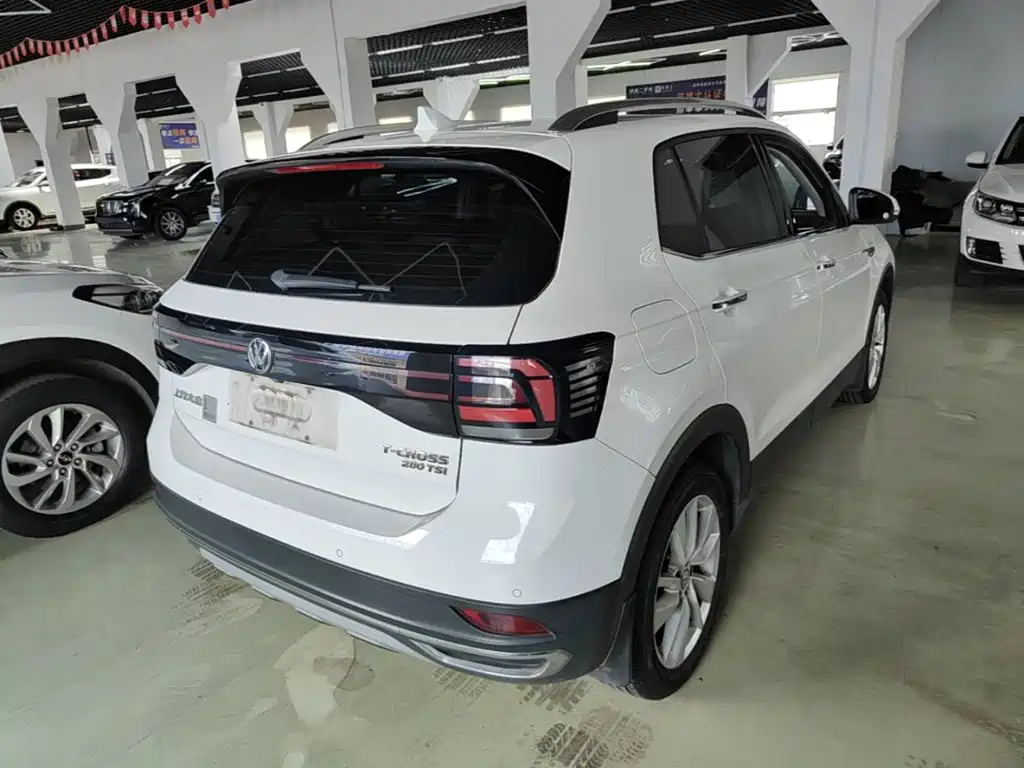 Volkswagen T-Cross — фото 7