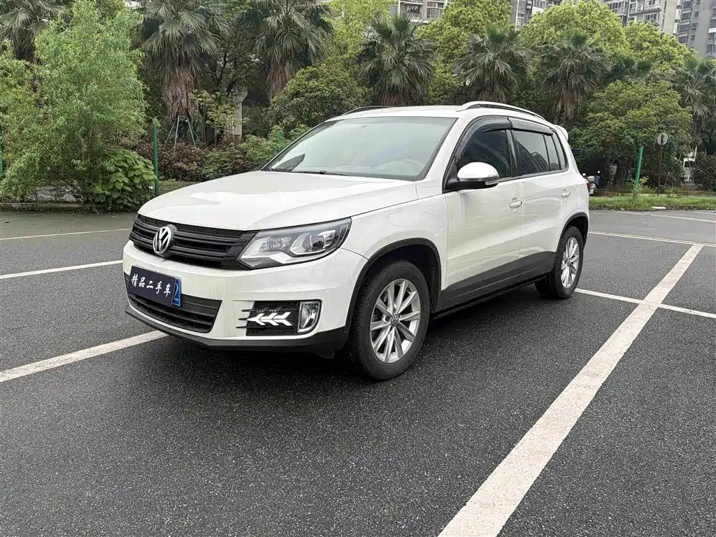 Volkswagen Tiguan — фото 2