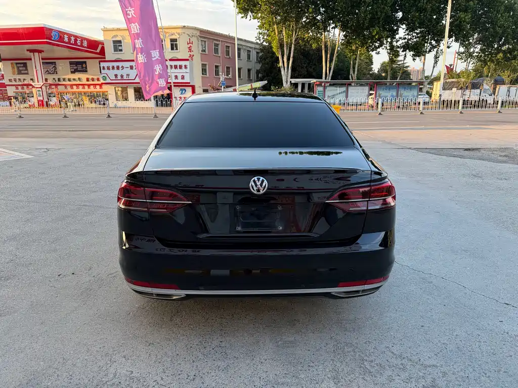 Volkswagen Phideon — фото 8