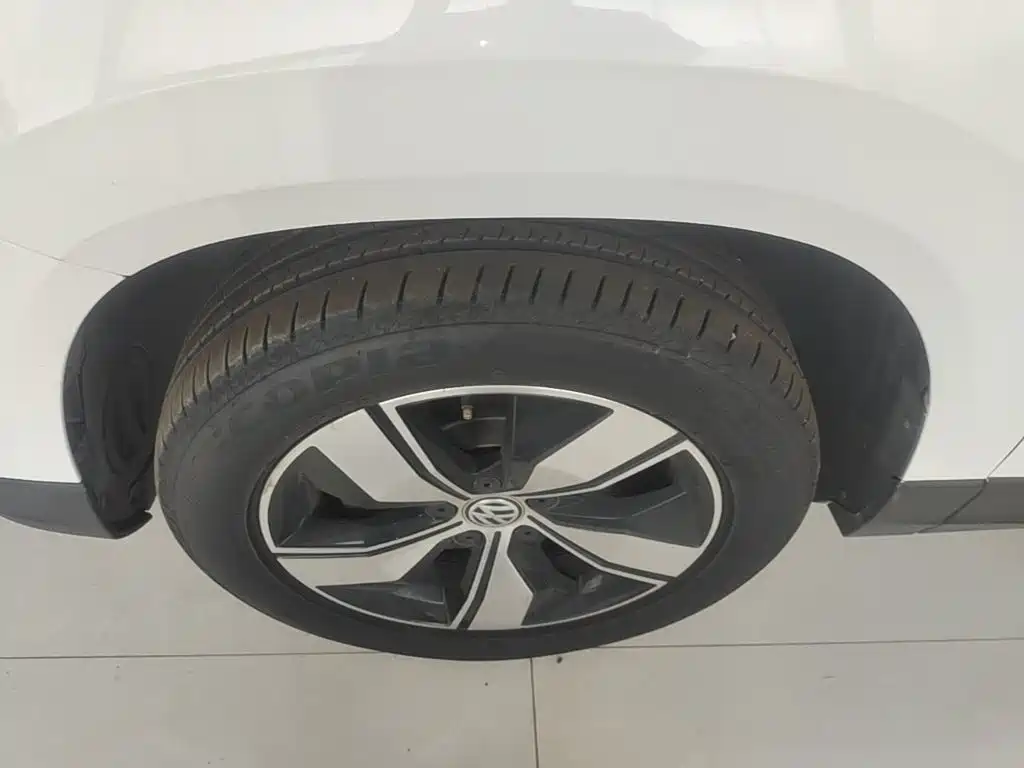 Volkswagen Tharu — фото 23